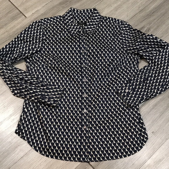 Talbots Dog & Ball Print 100% Cotton Navy Blue Long Sleeve Button Shirt size 8P - Picture 4 of 13
